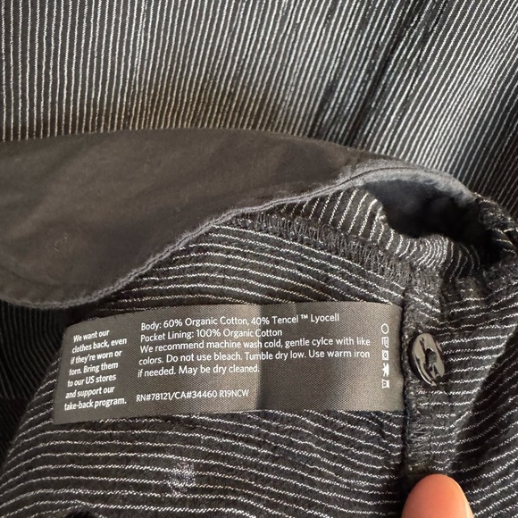 Eileen Fisher Black and White Pinstripe Tunic Top Size Medium - Picture 4 of 6